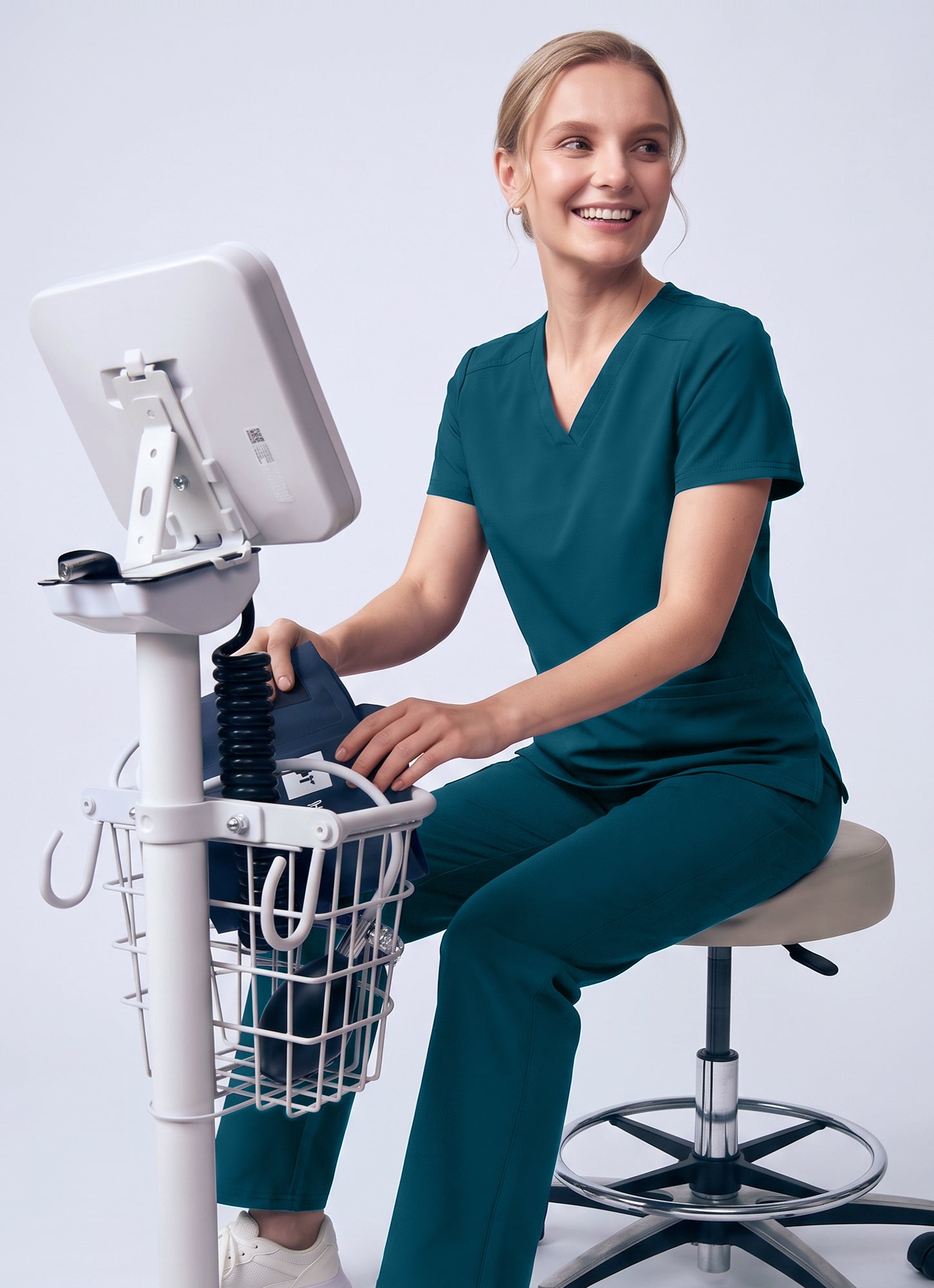 SoftTouch™ 3 Pockets Scrub Top