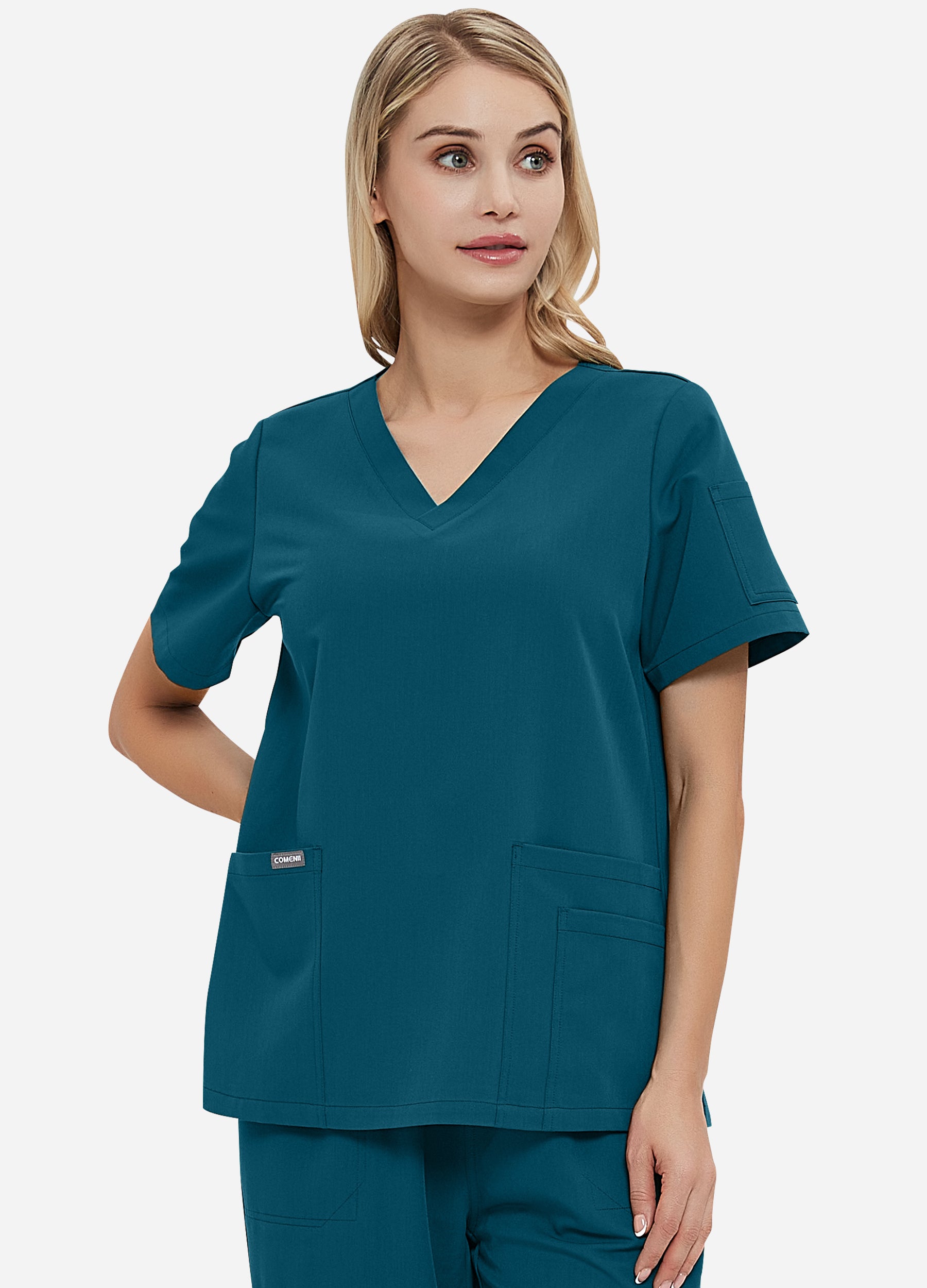 Haut d'uniforme médical galbé à 4 poches et encolure en V pour femme