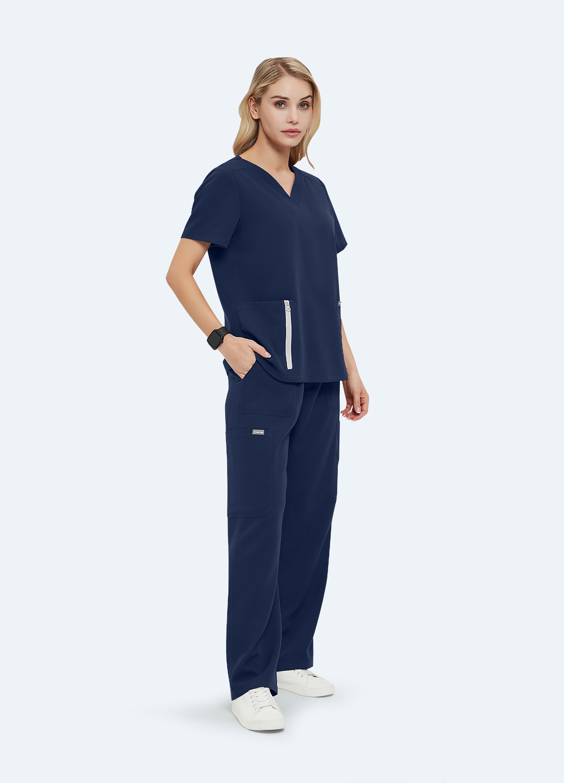 DynaComfort™ Zipper Scrub Top