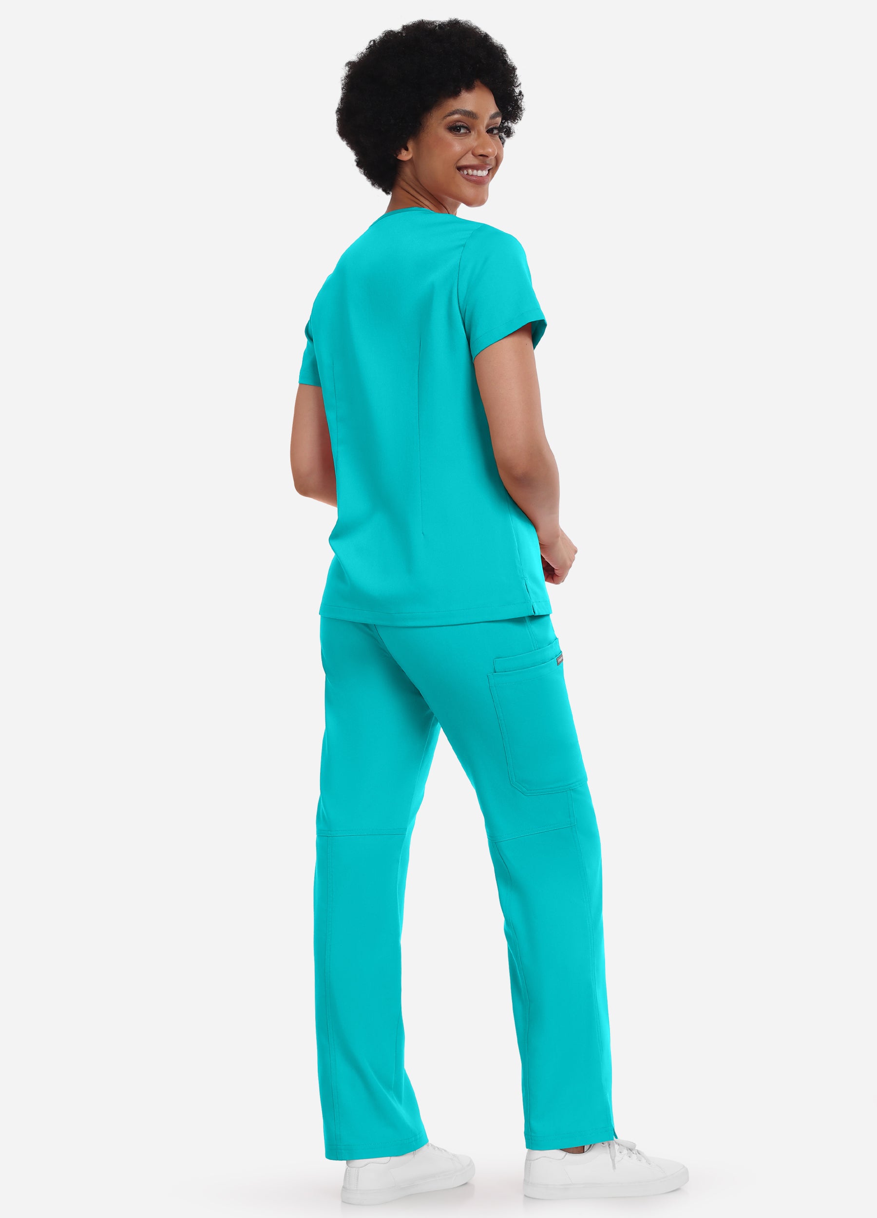 StyleFlex™ 7-Pocket Essential Scrub Set