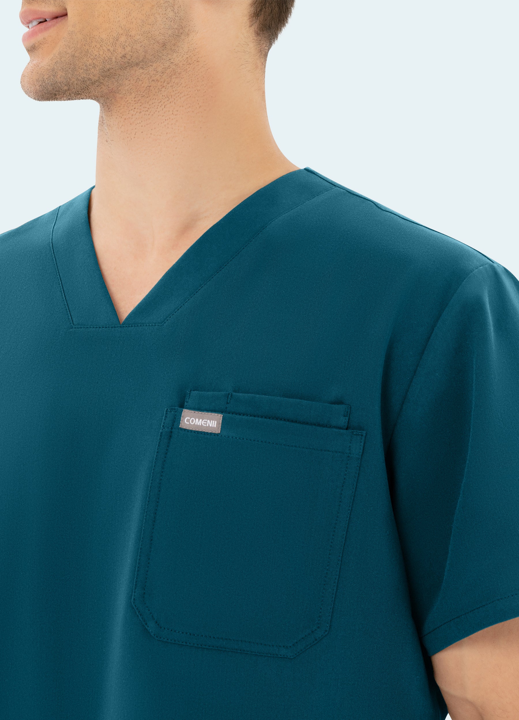 DynaComfort™ Essential Scrub Top