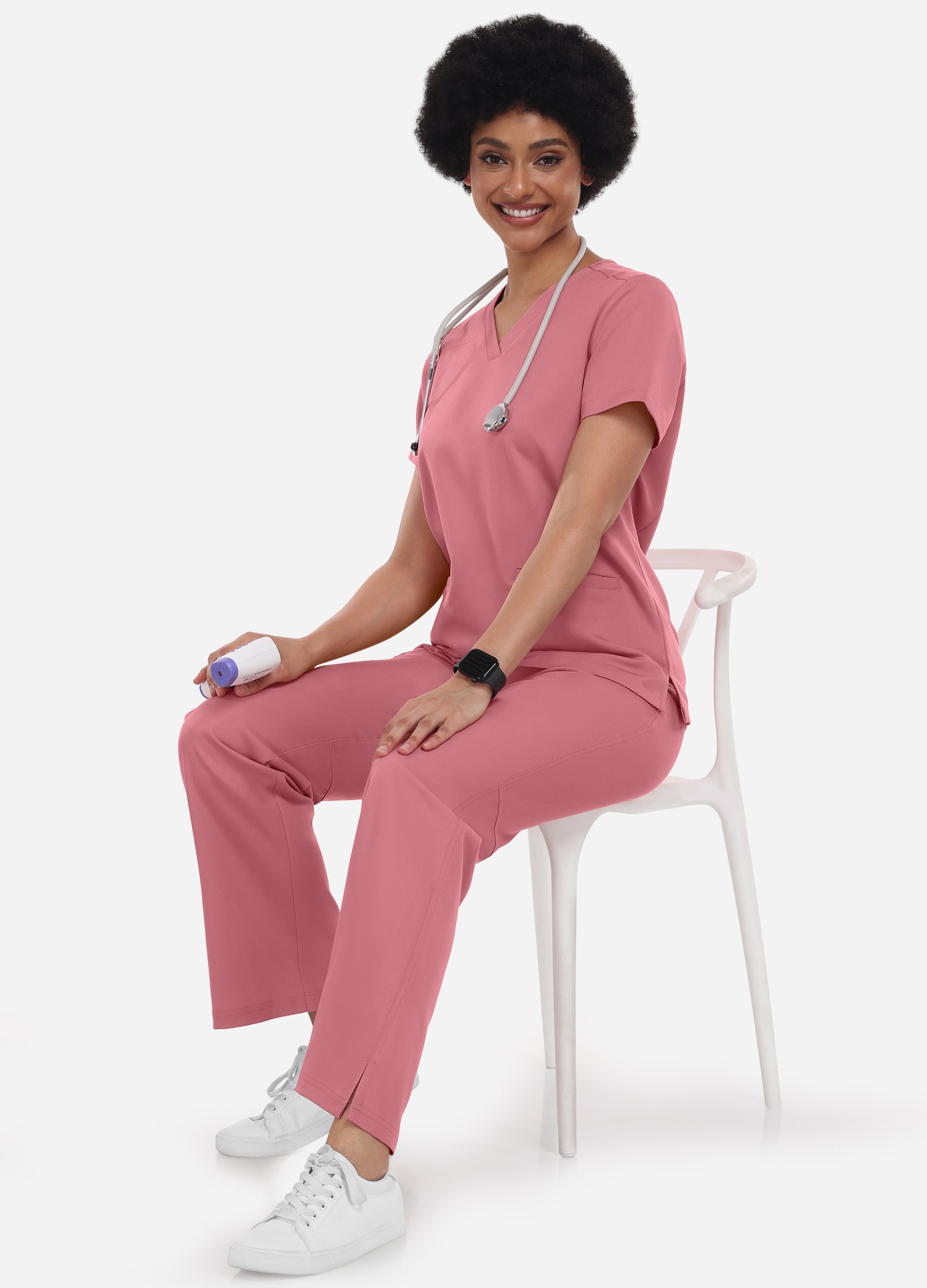 StyleFlex™ 7-Pocket Essential Scrub Set