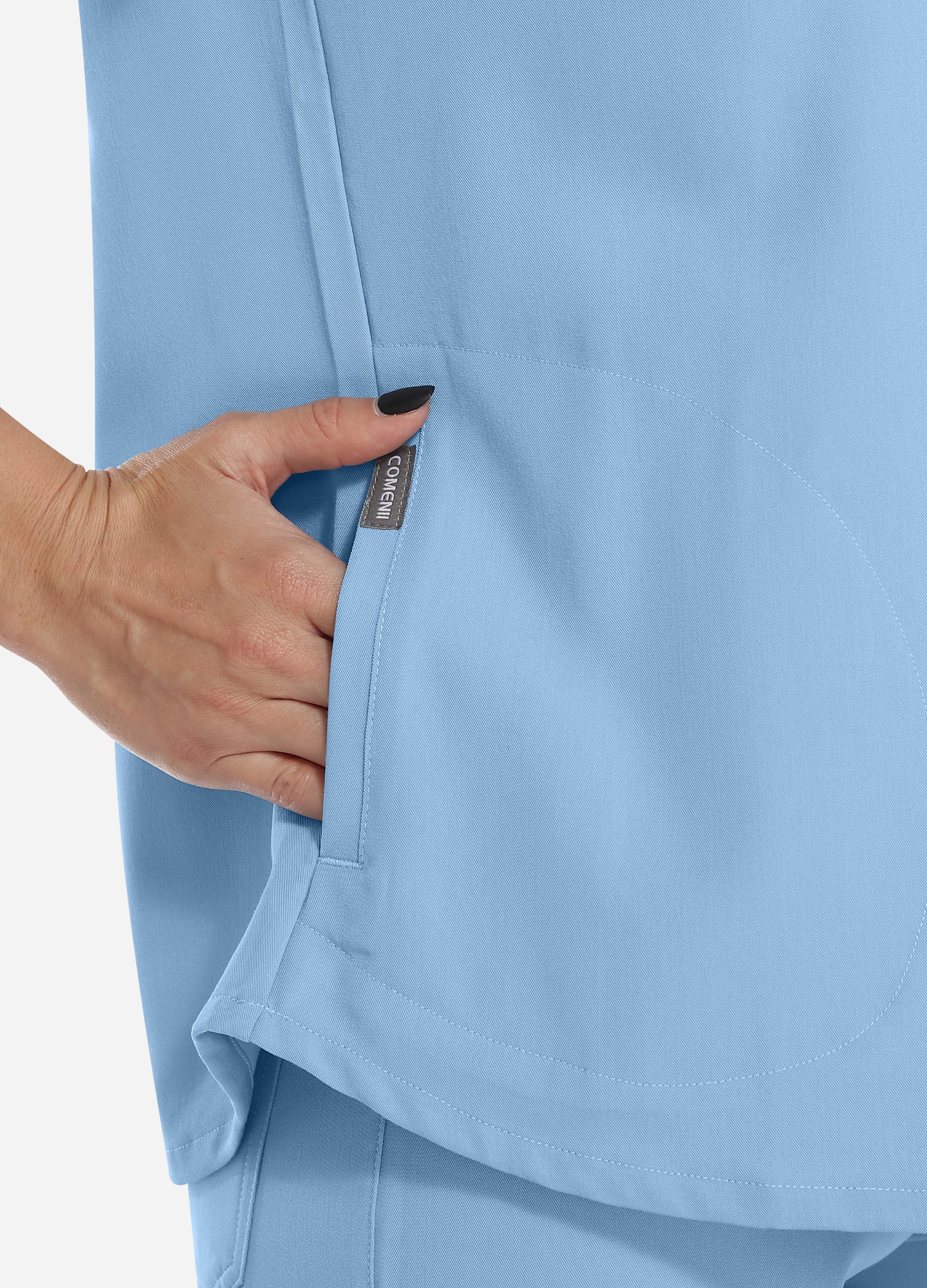 Blusa médica de 3 bolsillos con cuello mandarín para mujer