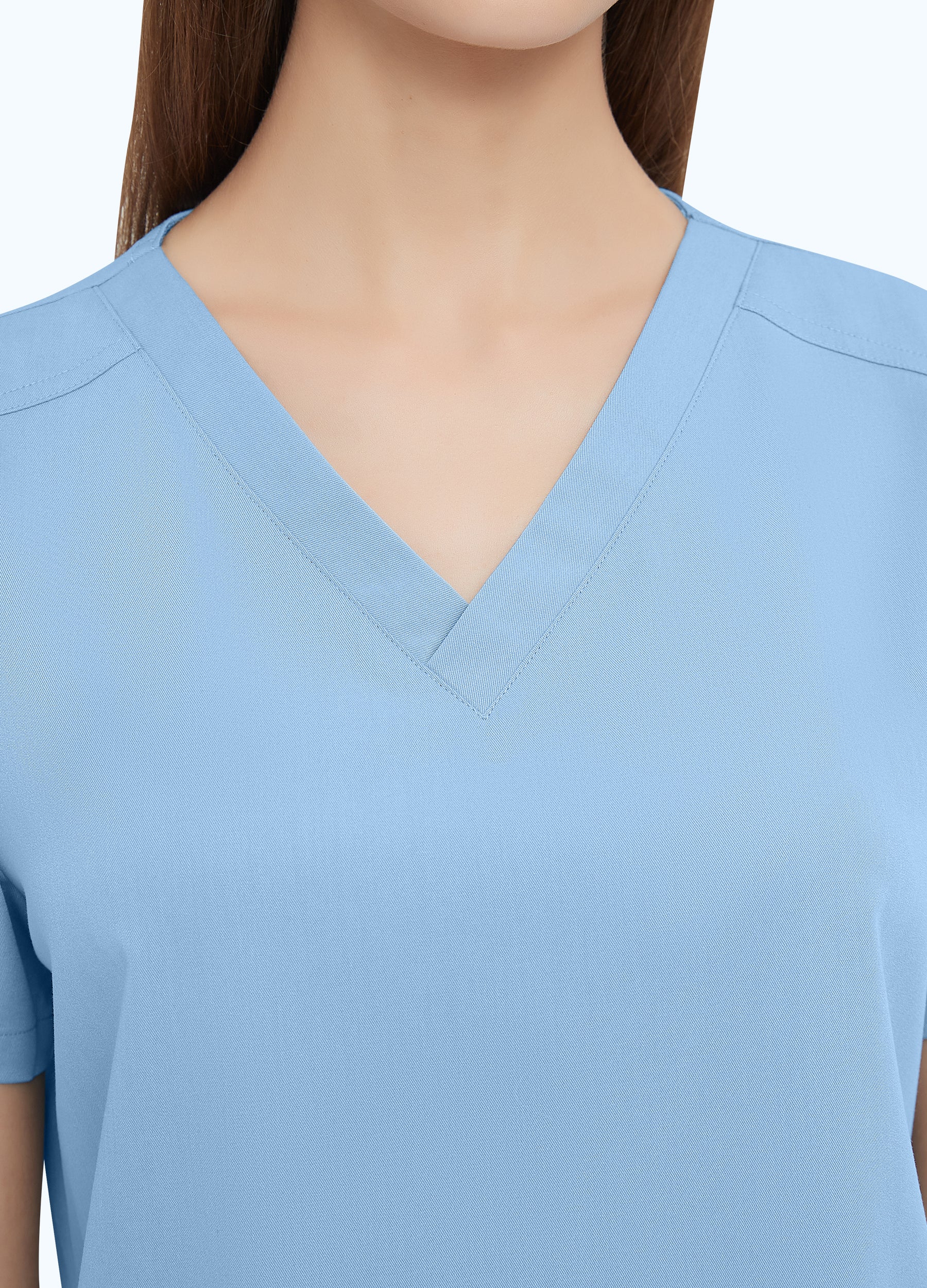 DynaComfort™ Zipper Scrub Top