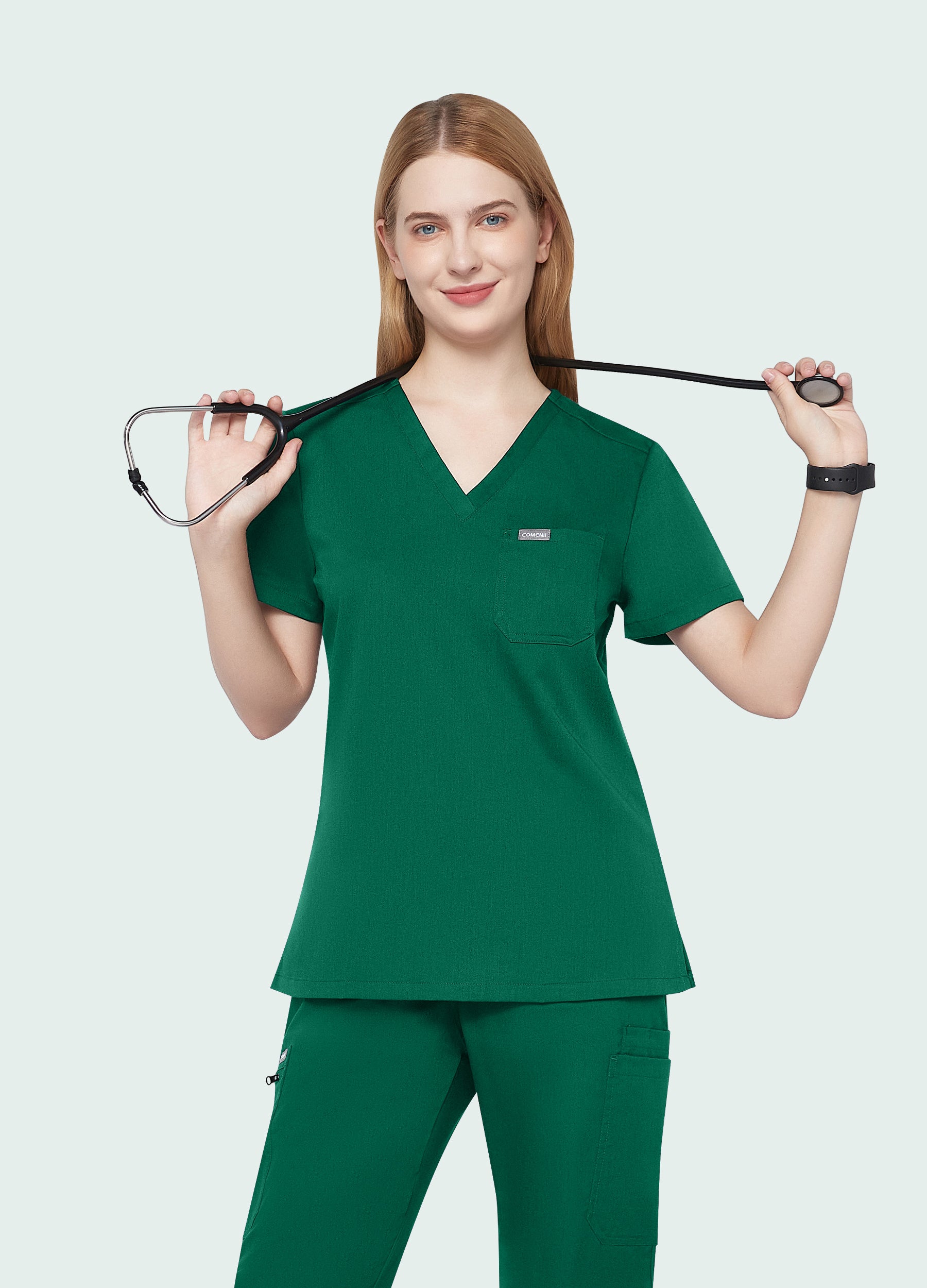 Blusa médica moderna con 1 bolsillo para mujer