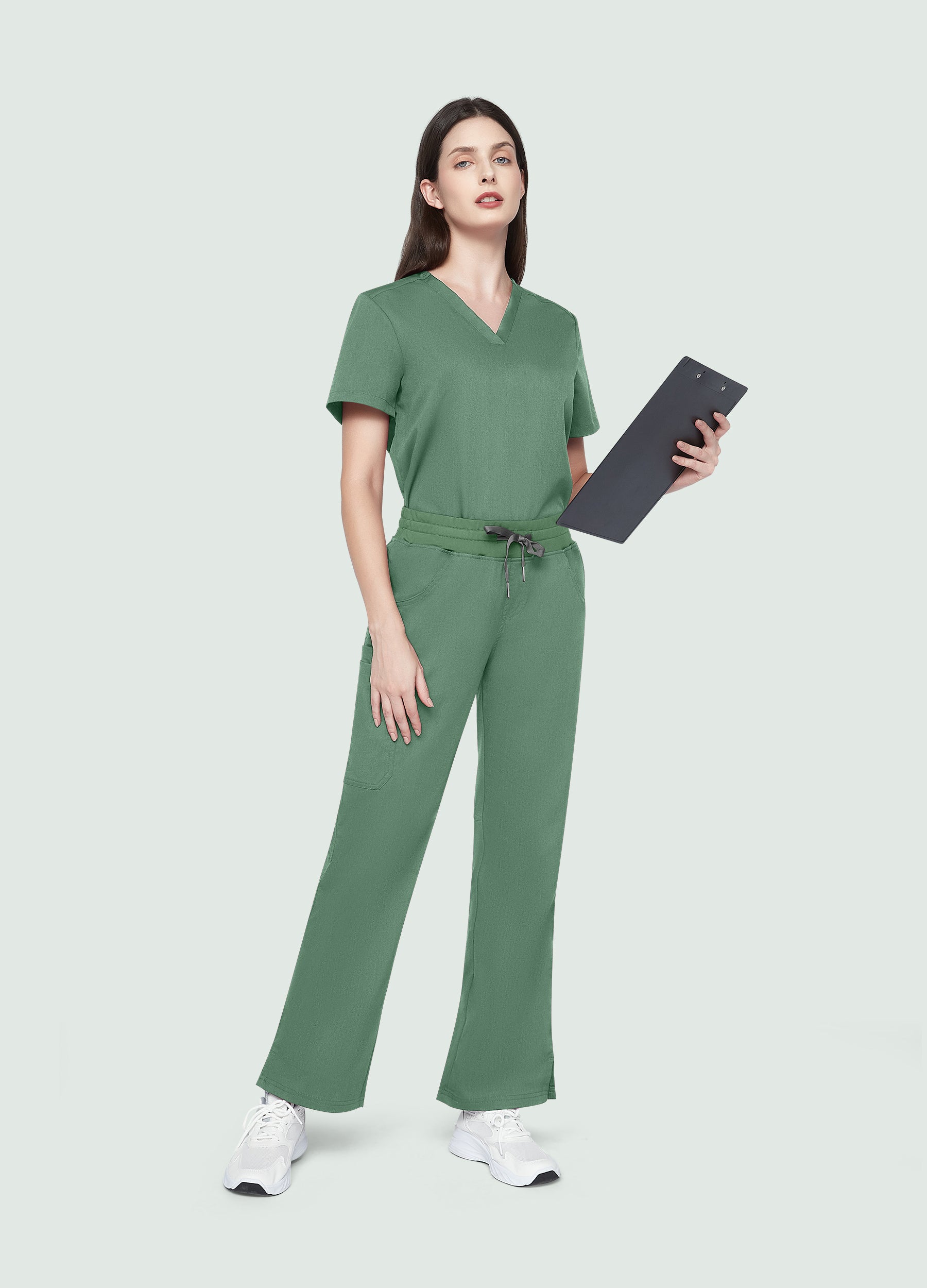 StyleFlex™ 7-Pocket Essential Scrub Set