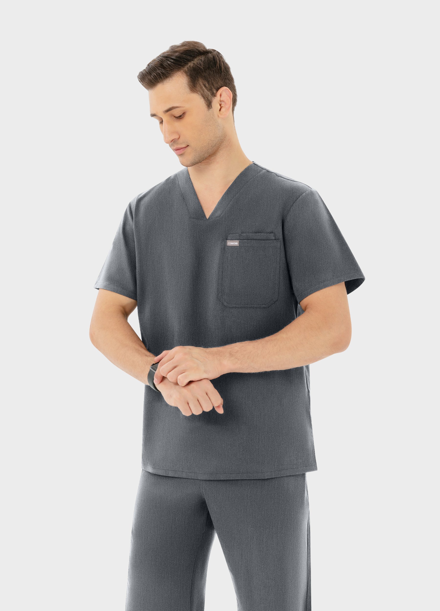 DynaComfort™ Essential Scrub Top