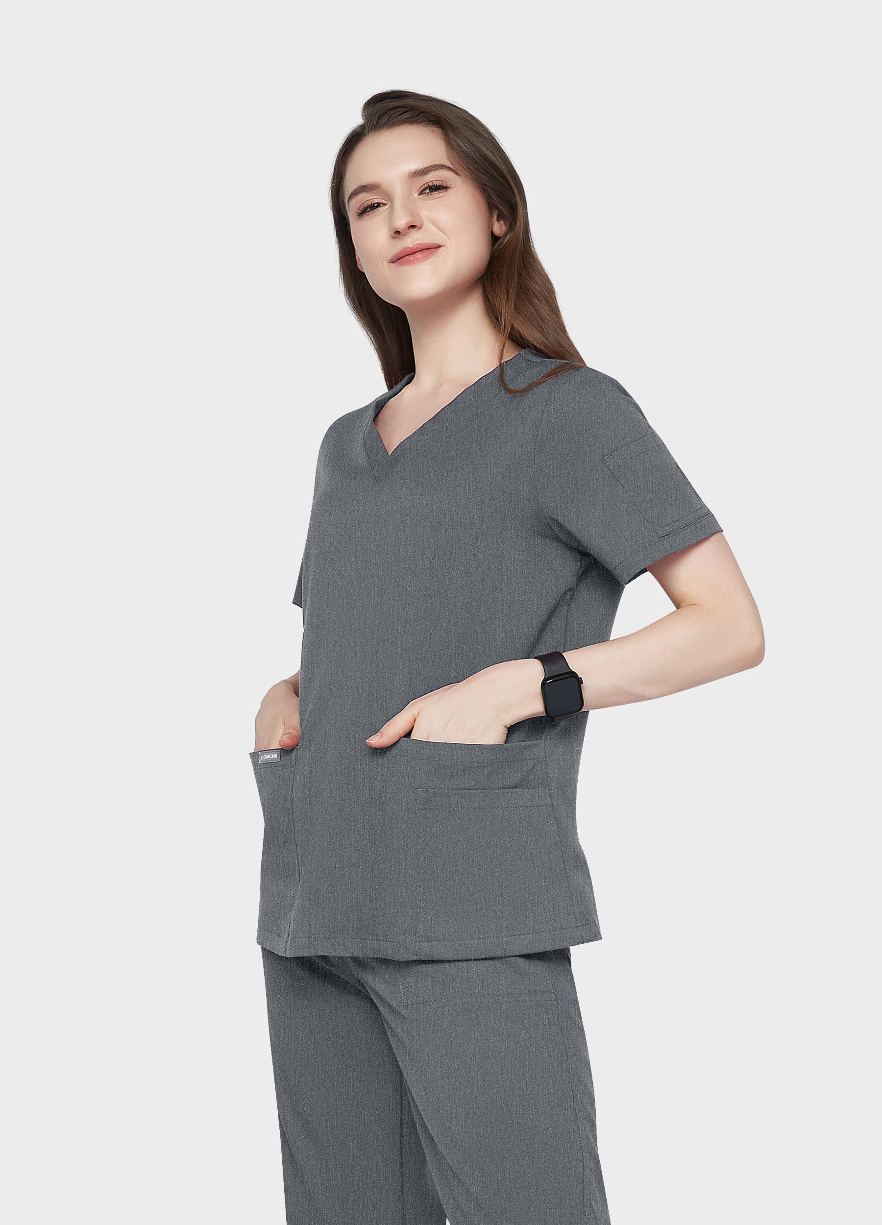 Formschönes Scrub-Top mit 4 Taschen und V-Ausschnitt für Damen