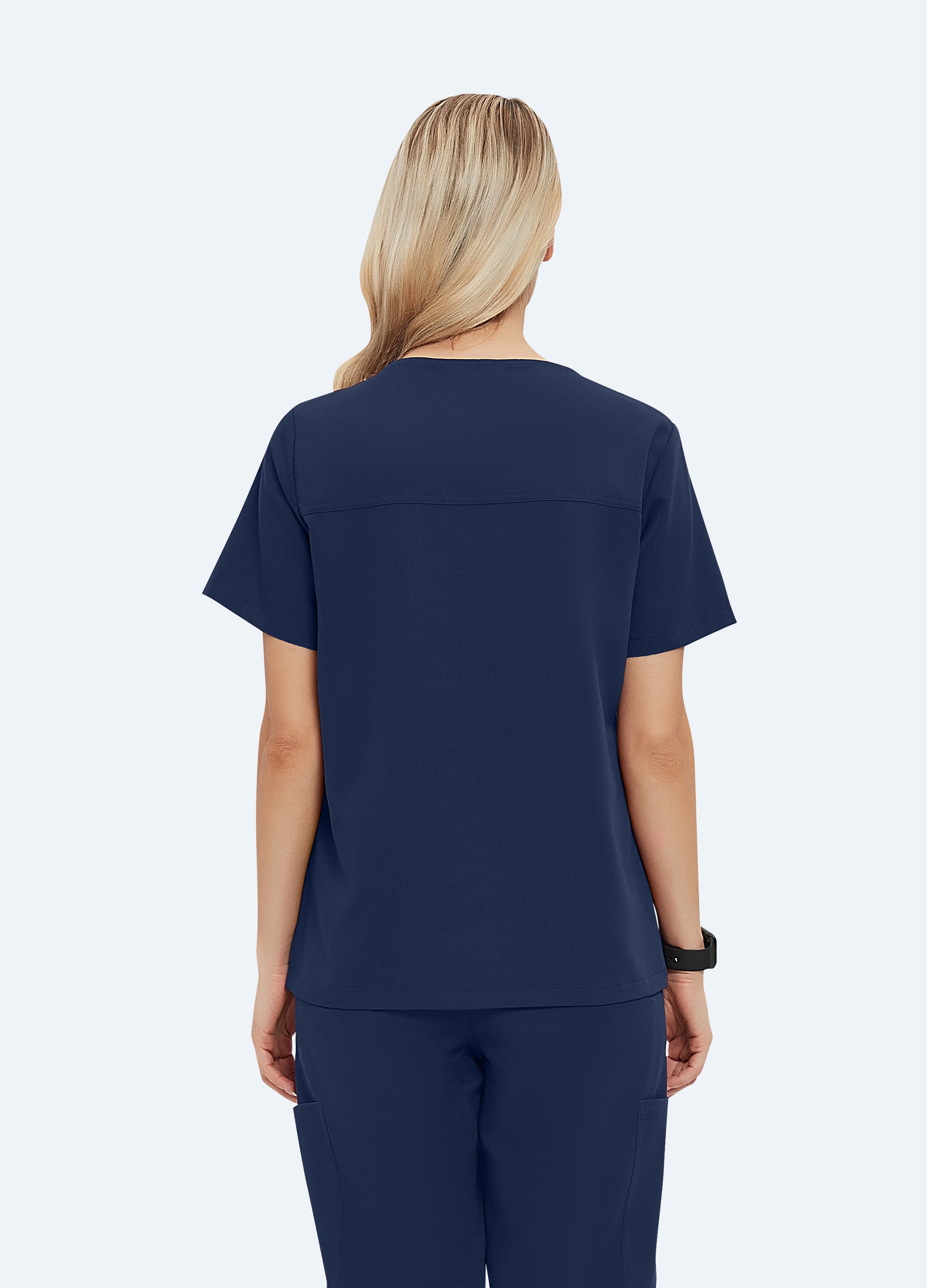 DynaComfort™ Zipper Scrub Top