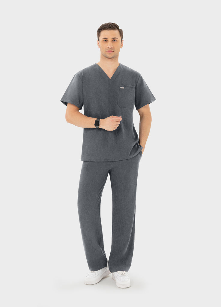 DynaComfort™ Essential Scrub Top