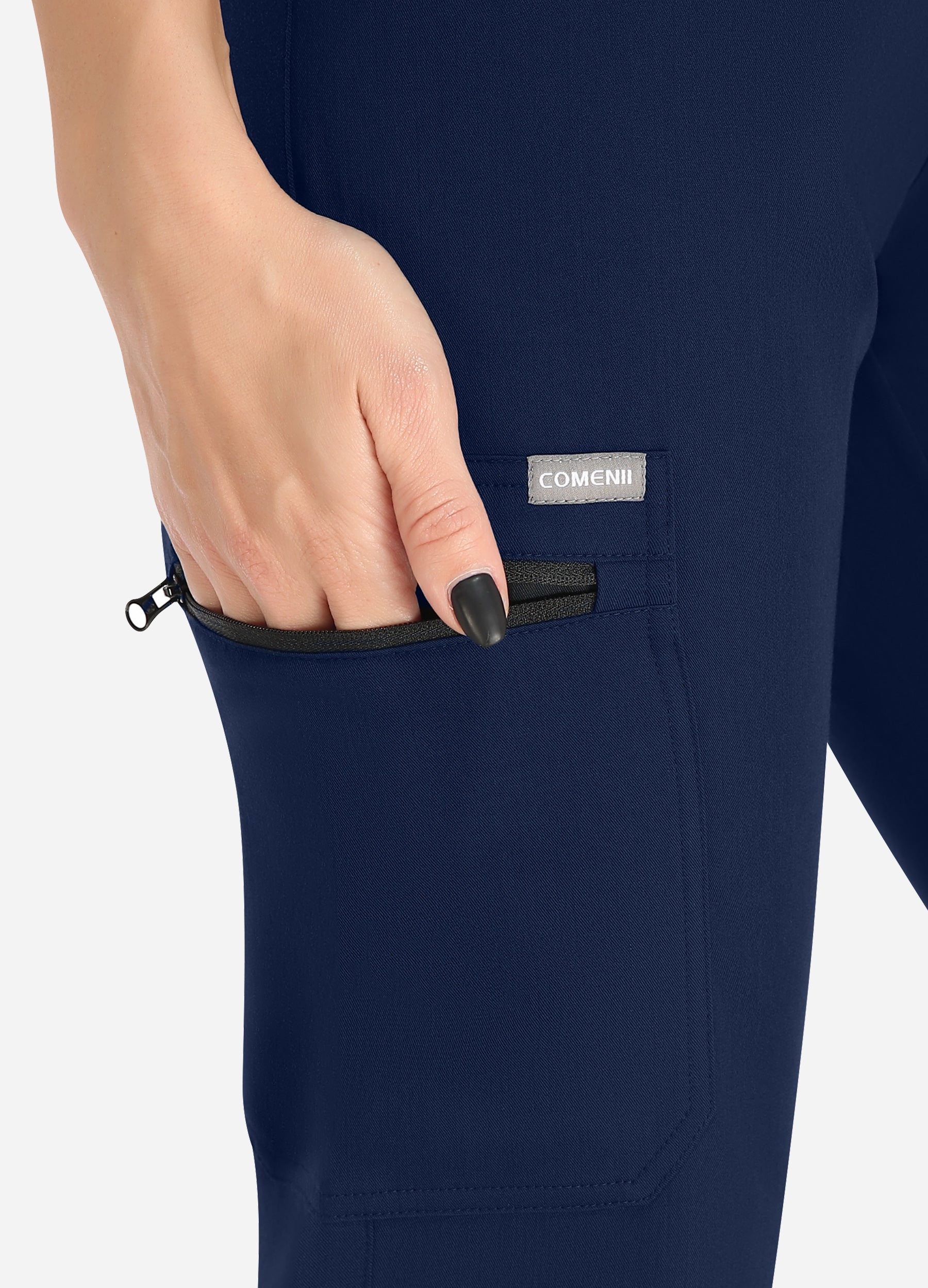 8-Pocket Tapered Scrub-Hose für Damen