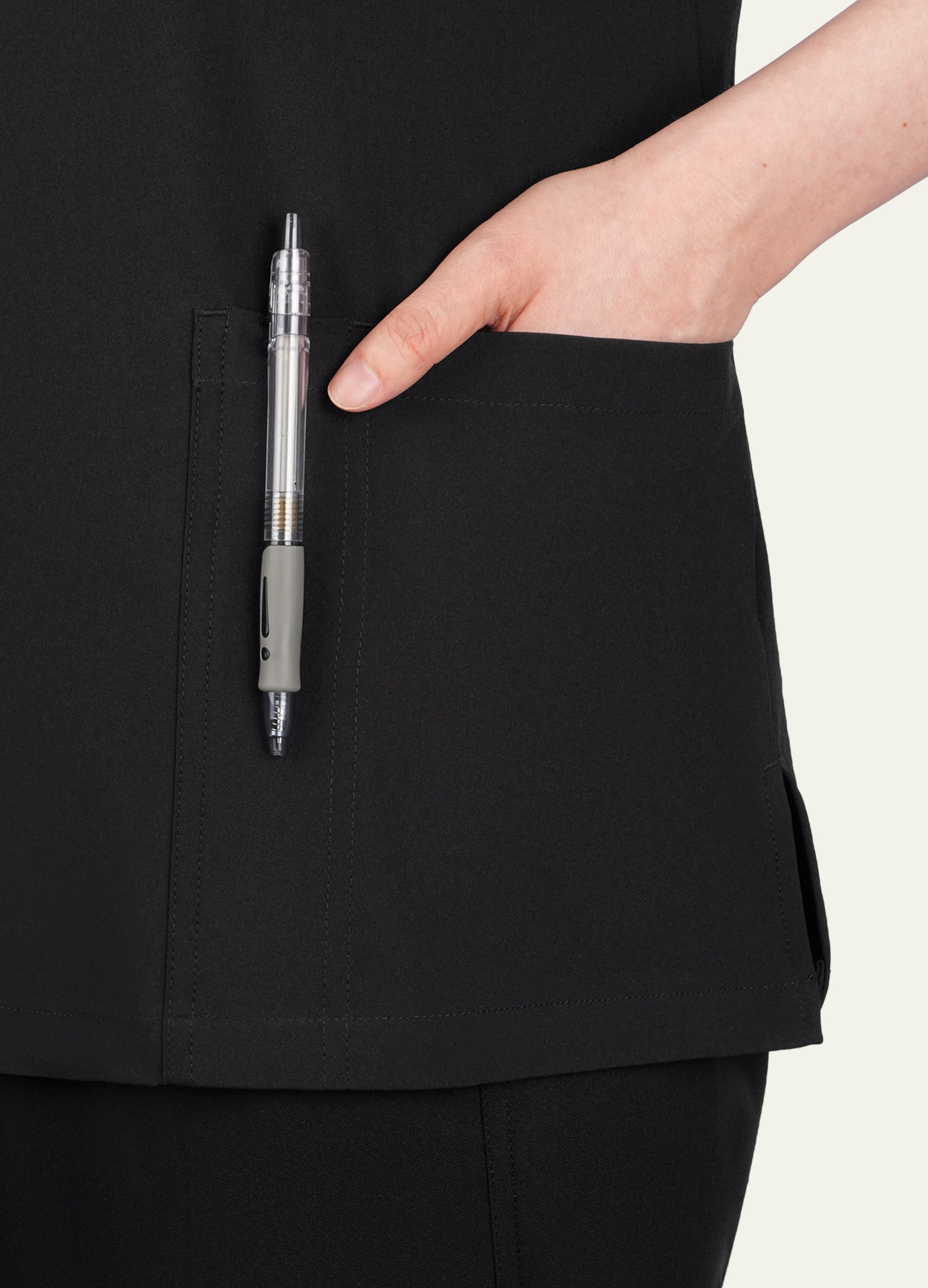 StyleFlex™ Slim Scrub Top