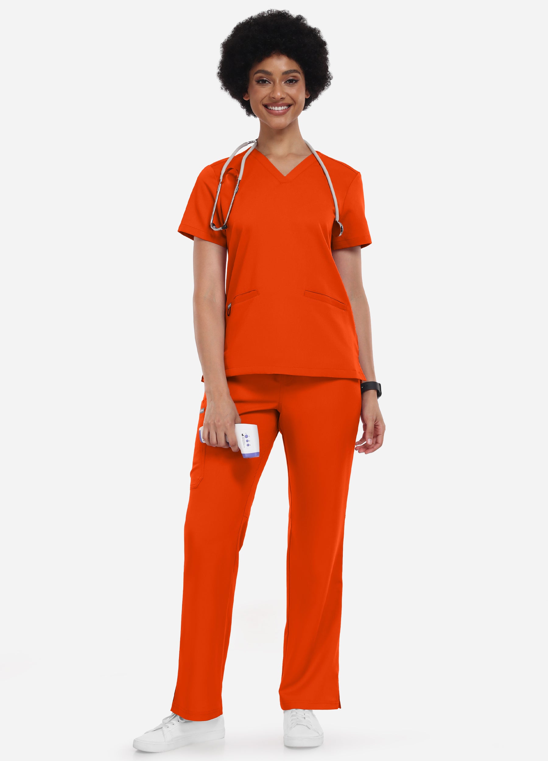 StyleFlex™ 7-Pocket Essential Scrub Set